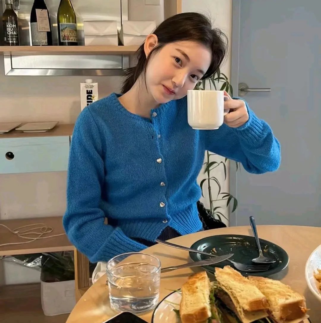 莺燕双飞